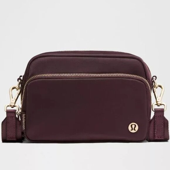lululemon athletica Handbags - NEW Lululemon Everywhere Crossbody Bag 2L- Black Plum and Gold